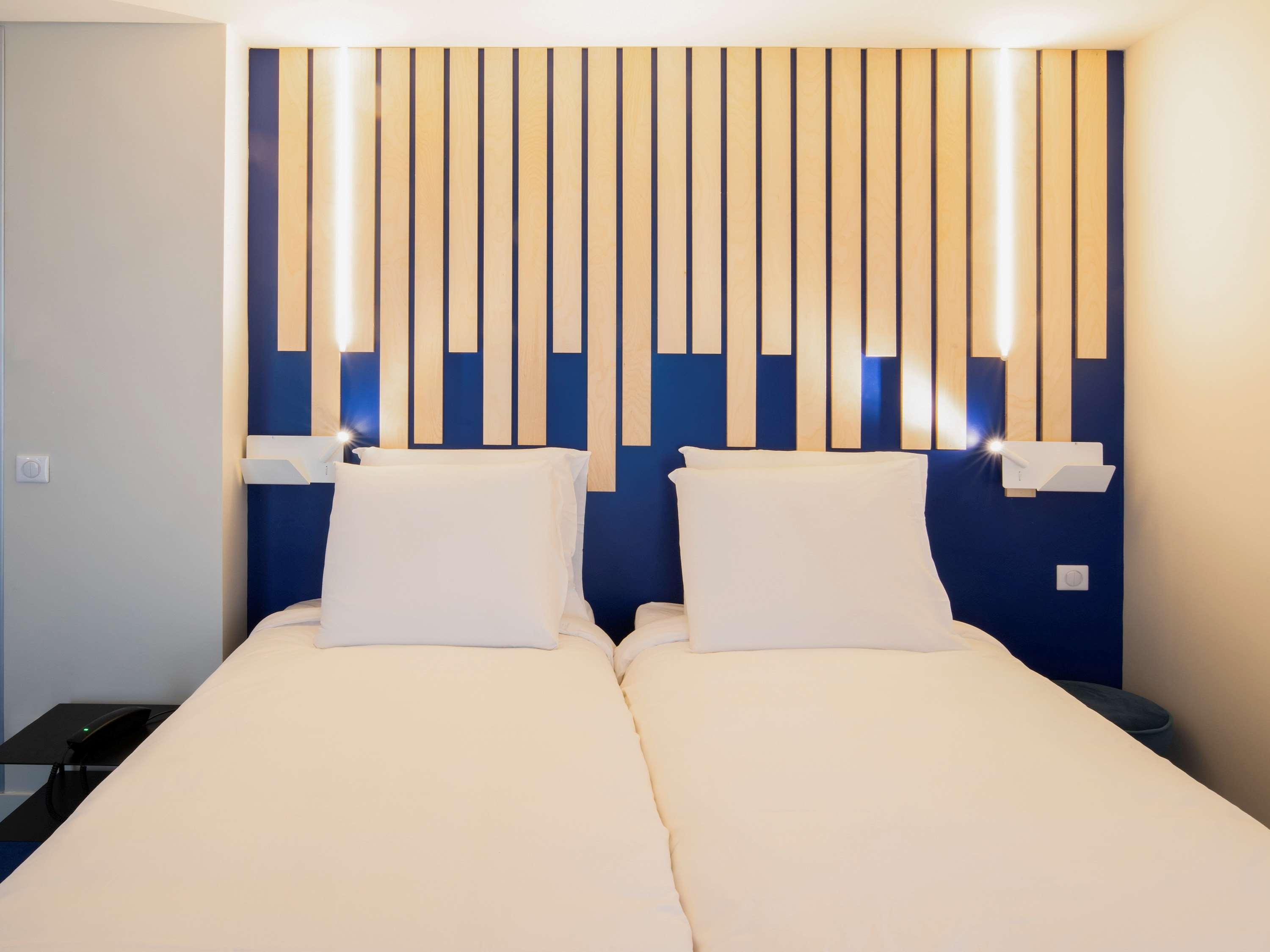 Ibis Styles Paris Opera Lafayette Hotel Exterior photo